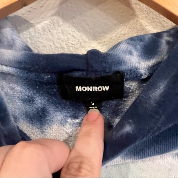 Monrow sunburst tie dye relaxed fit hoodie shades of blue and purple size small - Picture 3 of 8